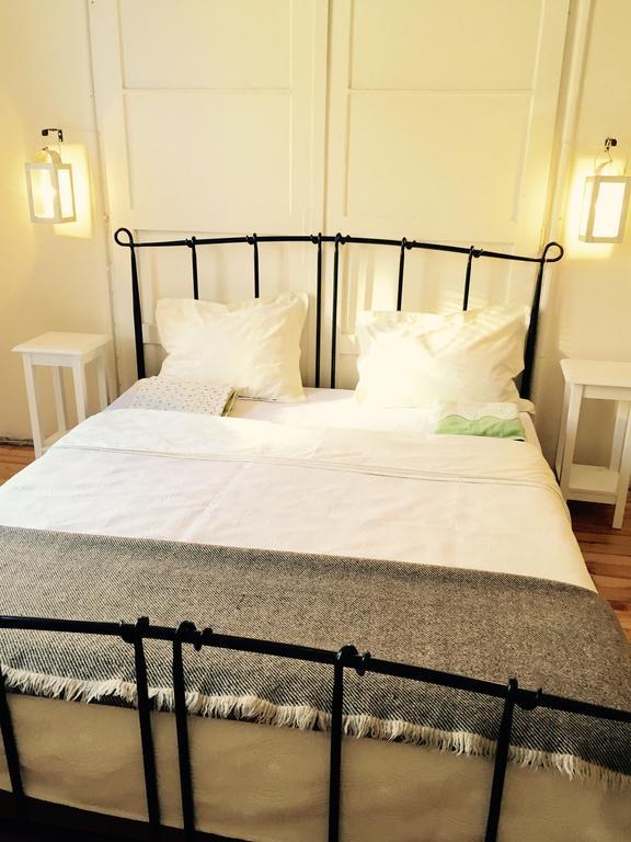 Interhost Guest Rooms And Apartments Sofia Ngoại thất bức ảnh